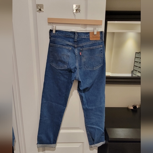 Levi's Wedgie - Picture 4 of 6